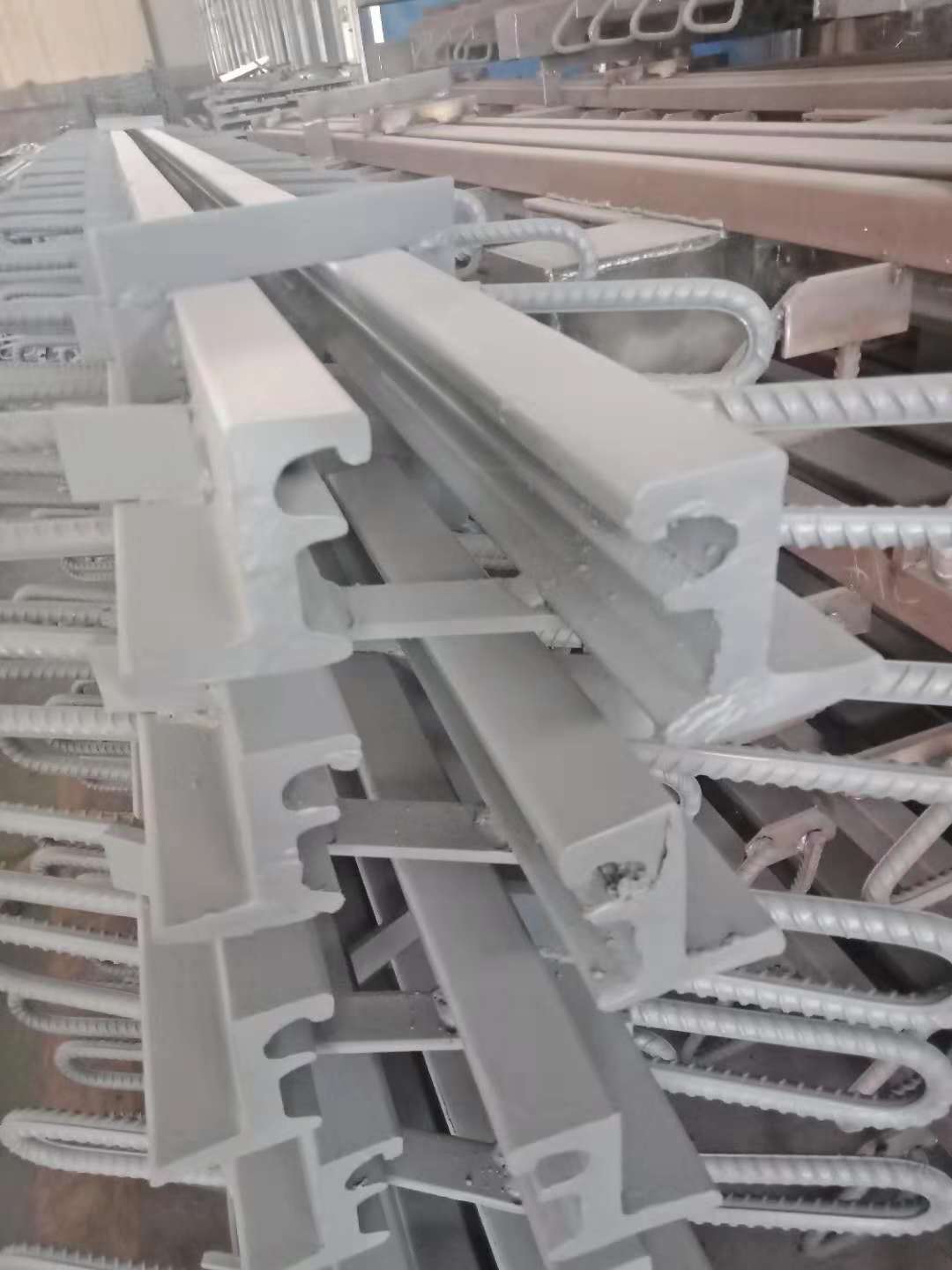 1587340026333530.jpg 伸縮縫 (41).jpg