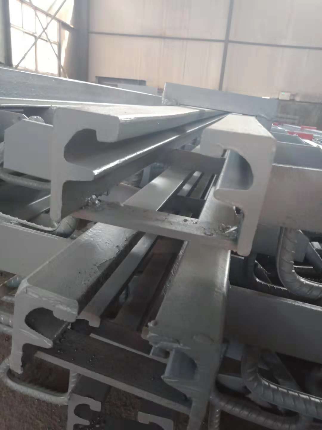 1614192828633192.jpg 71545131124537230.jpg