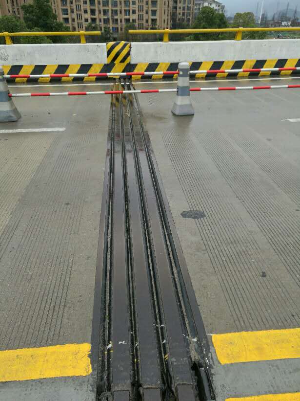 1652077764312574.jpg webwxgetmsgimg (6).jpg